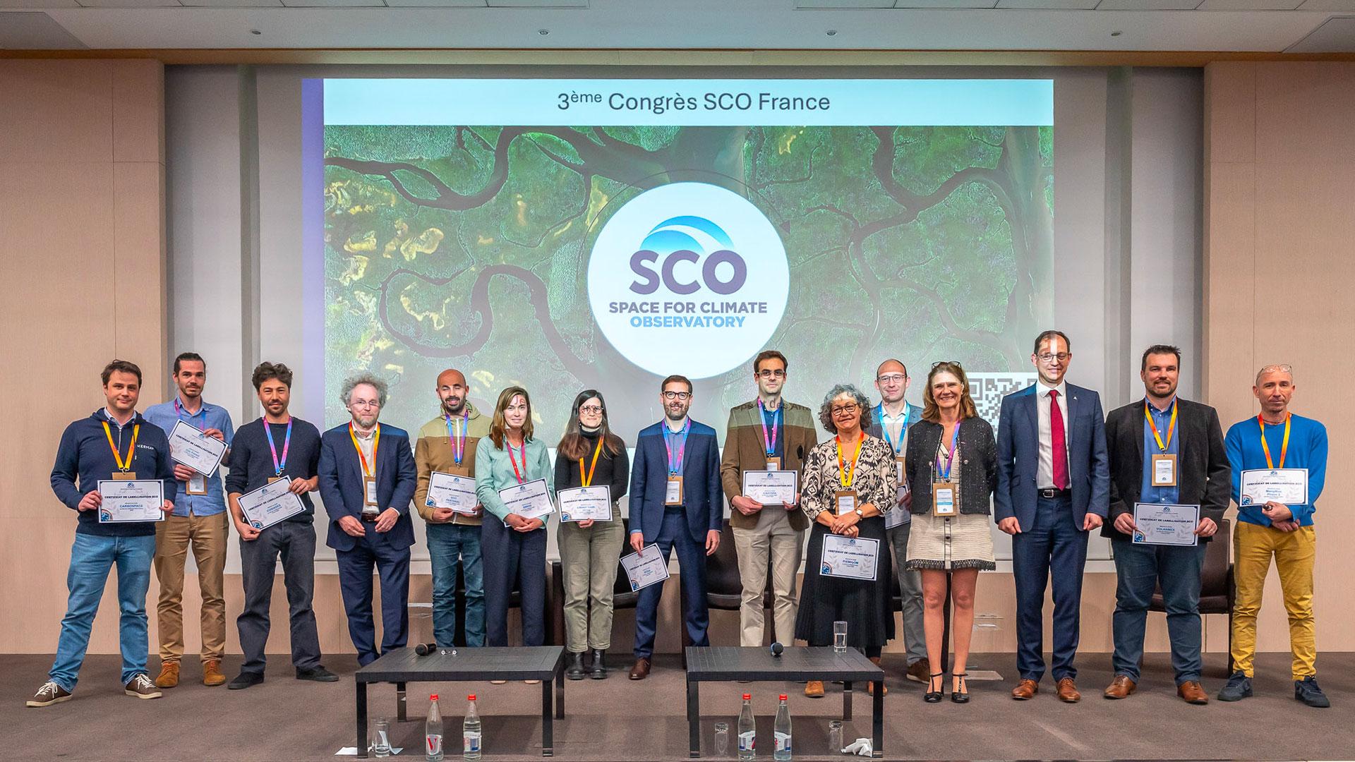 This year, we took advantage of the 3rd SCO France Congress to announce the winners of the 2025 Edition and to honor the project leaders with a symbolic diploma.