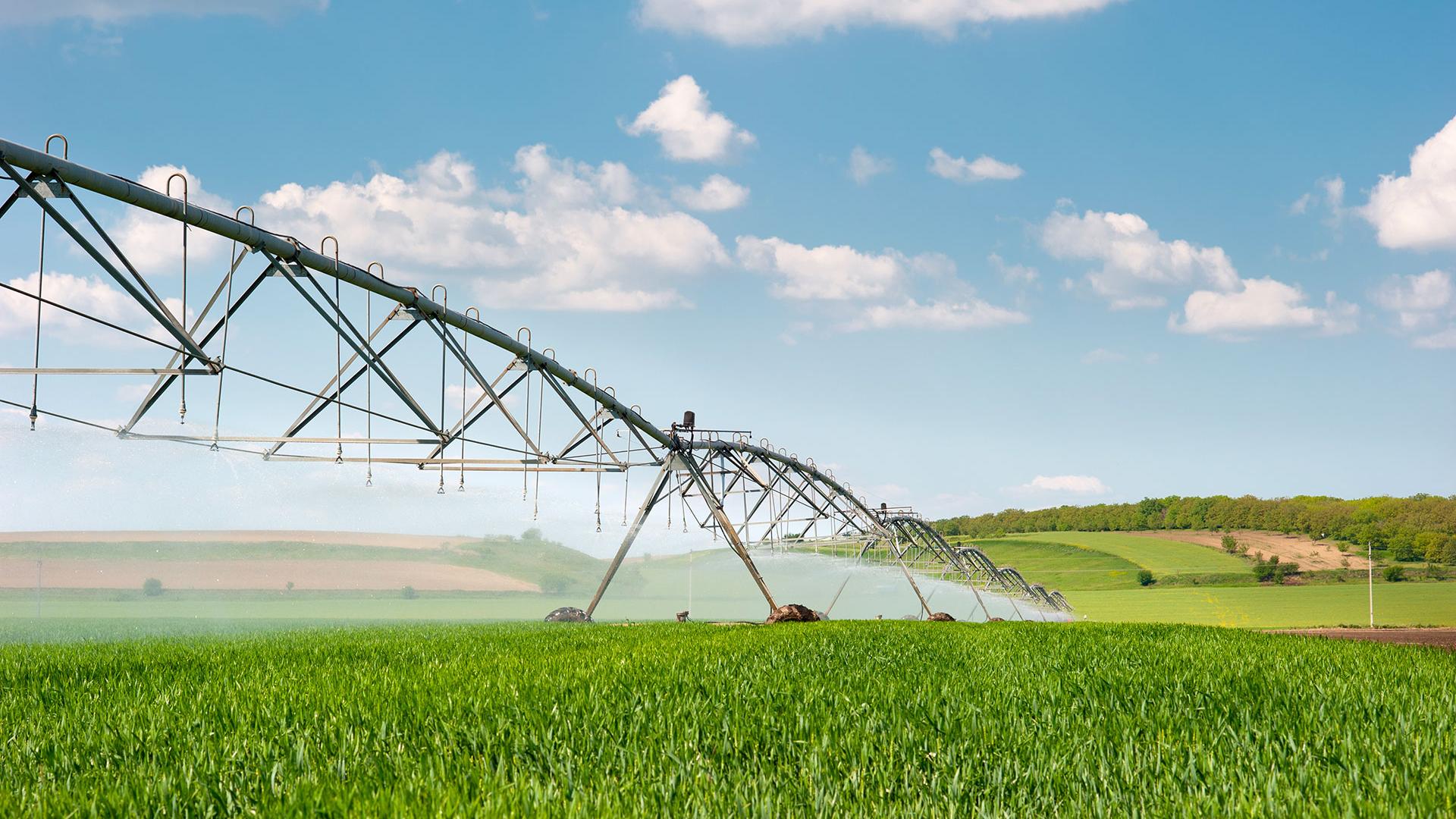 Faced with the need to optimise the management of agricultural water resources, Space4IRRIG is developing a complete tool to monitor the quality and quantity of water reserves.