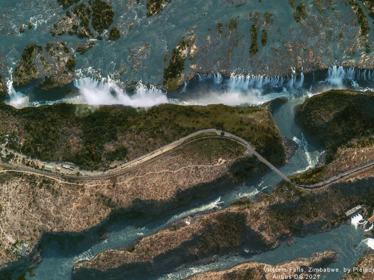 VIctoria Falls © AirbusDS 2021