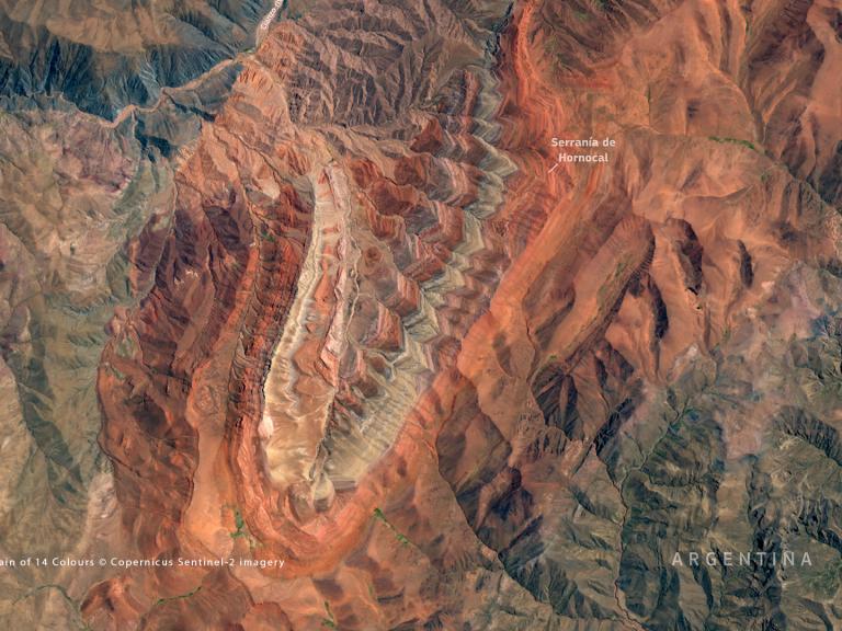 Argentine Mountain of 14 Colours S2