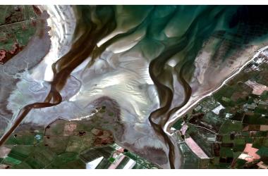 Pleiades satellite image of the Baie des Veys in Normandy.
